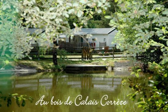 Villa Au Bois De Calais Corrèze Exterior foto